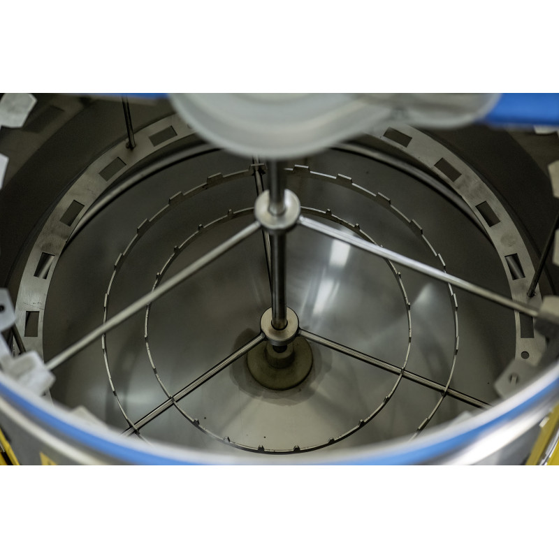 Медогонка радиальная Beestar МР-24 на 24 рамки с электроприводом 12/220 В